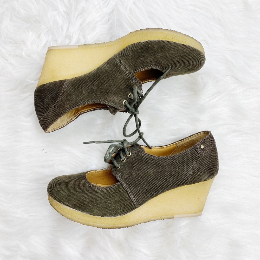 Clark’s Originals Corduroy Vogue Tulip Wedges